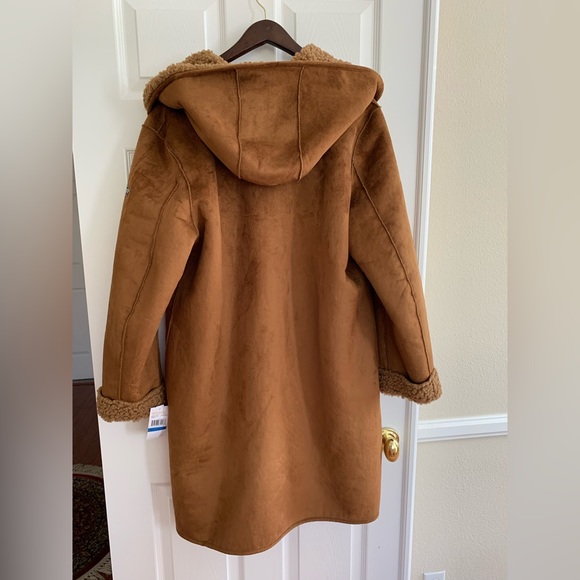 NWT MICHAEL KORS Faux Fur Brown Coat Snap Close Large Pockets Logo on Sleeve XL - Picture 2 of 16